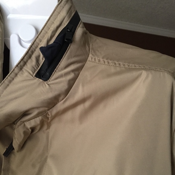 Michael Kors Beige Color Rain Jacket, Size L - Picture 4 of 8